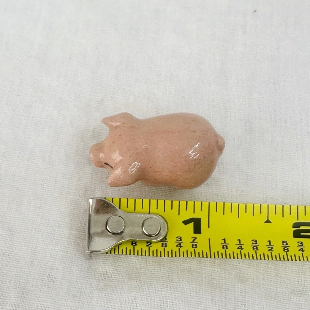 Porcelain Miniature Hagen Renaker Landrace Pink Piglet Baby Piggy‎ Pig Farm Tiny